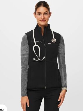 Figs On-Shift Women's Black Fleece Vest
